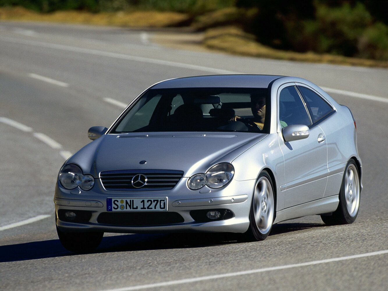 Mercedes-Benz C-Класс AMG II (W203) (2001–2005) · 32 AMG 3.2 AT (354 л.с.)