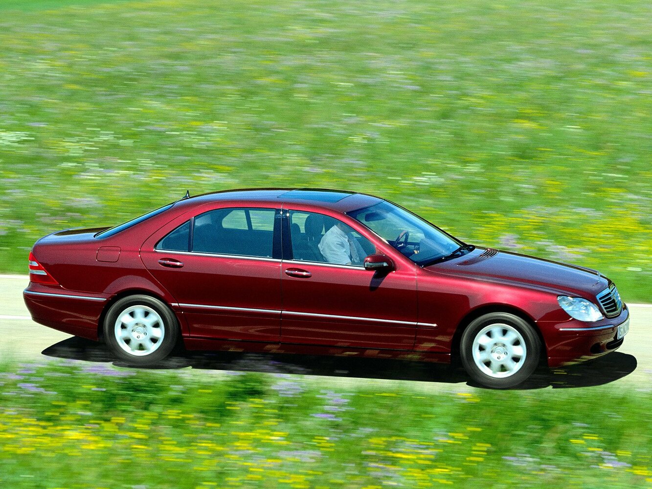 Mercedes-Benz S-Класс IV (W220) (1998–2005) · 320 Long 3.2 AT (224 л.с.)