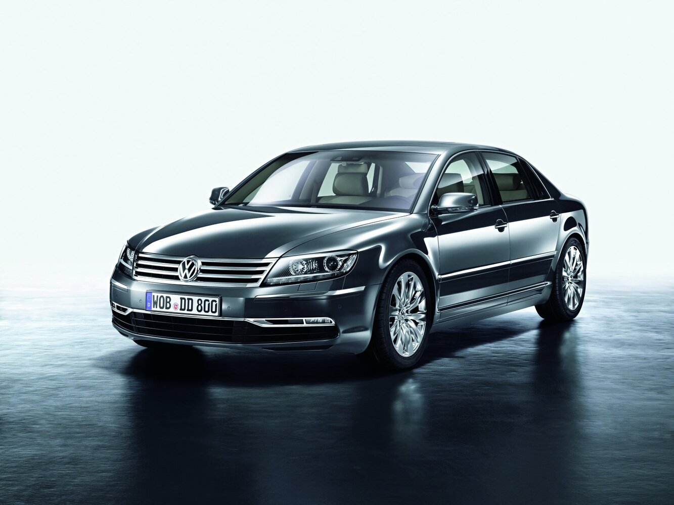 5-Seater Long 3.0d AT (240 л.с.) 4WD