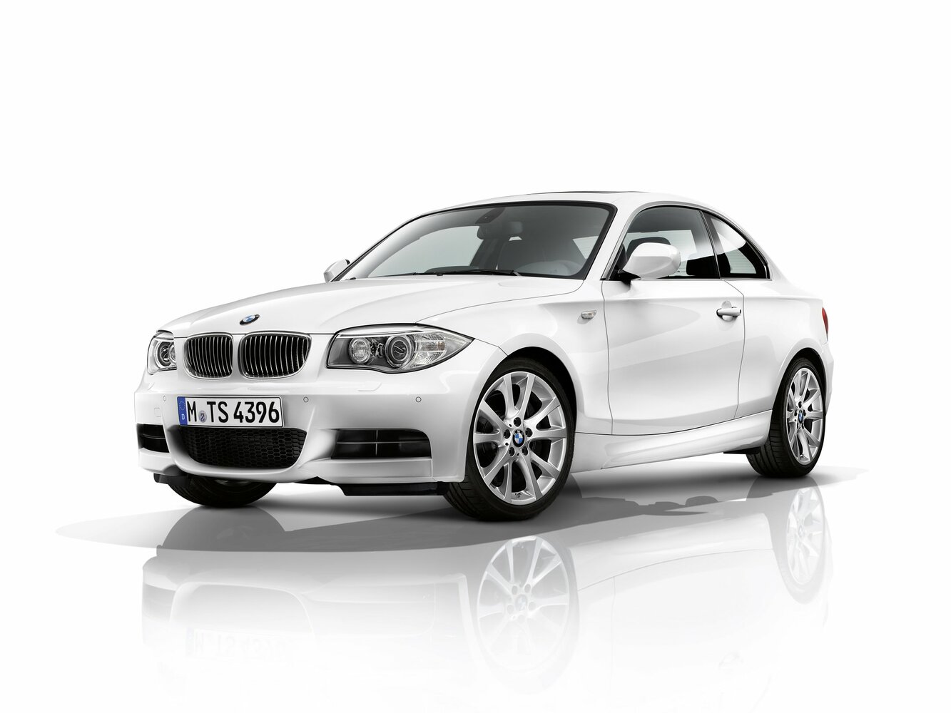 120i 2.0 MT (156 л.с.)