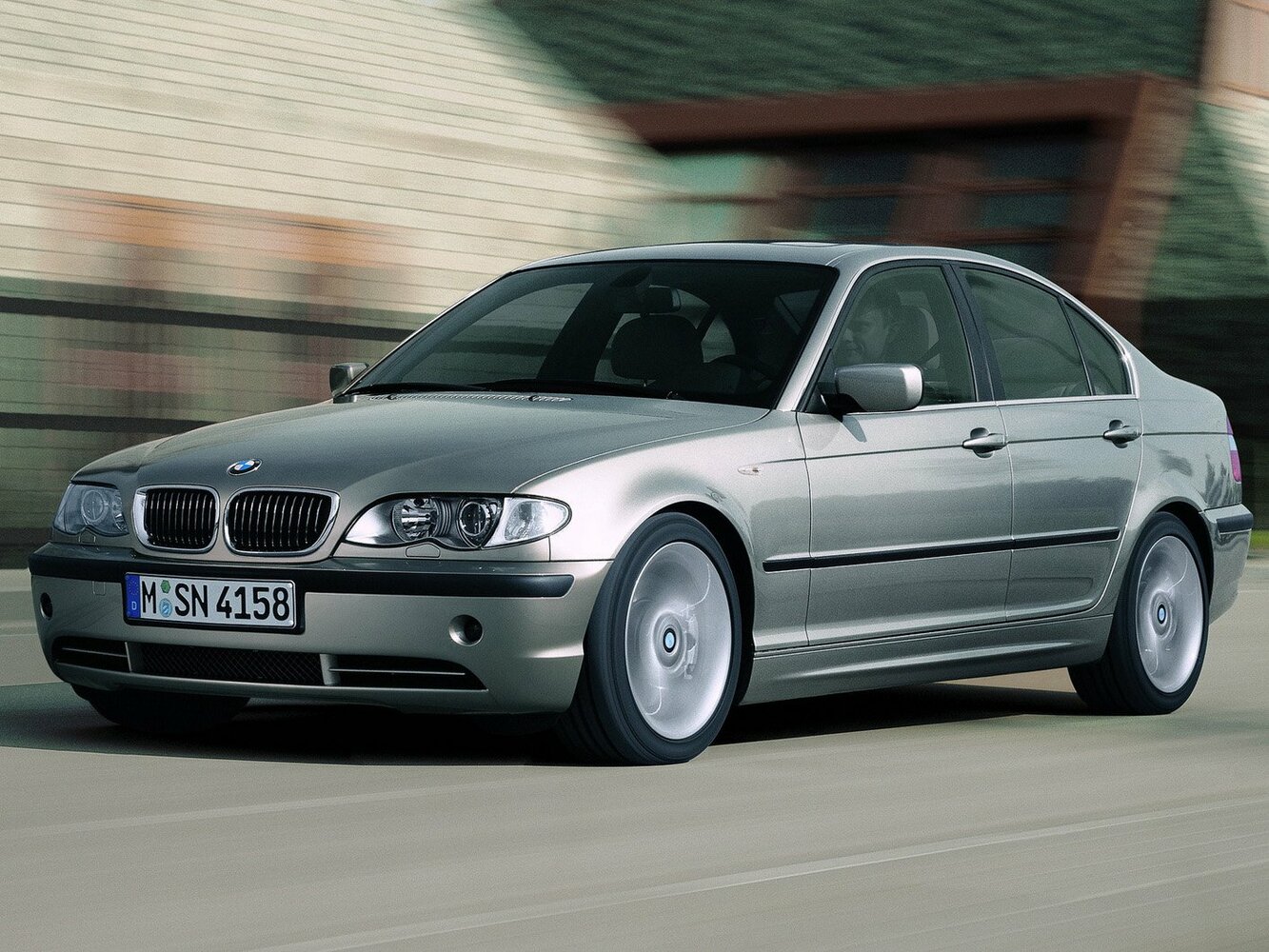316i 1.6 AT (105 л.с.)