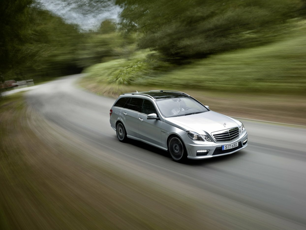 63 AMG 6.2 AT (525 л.с.)