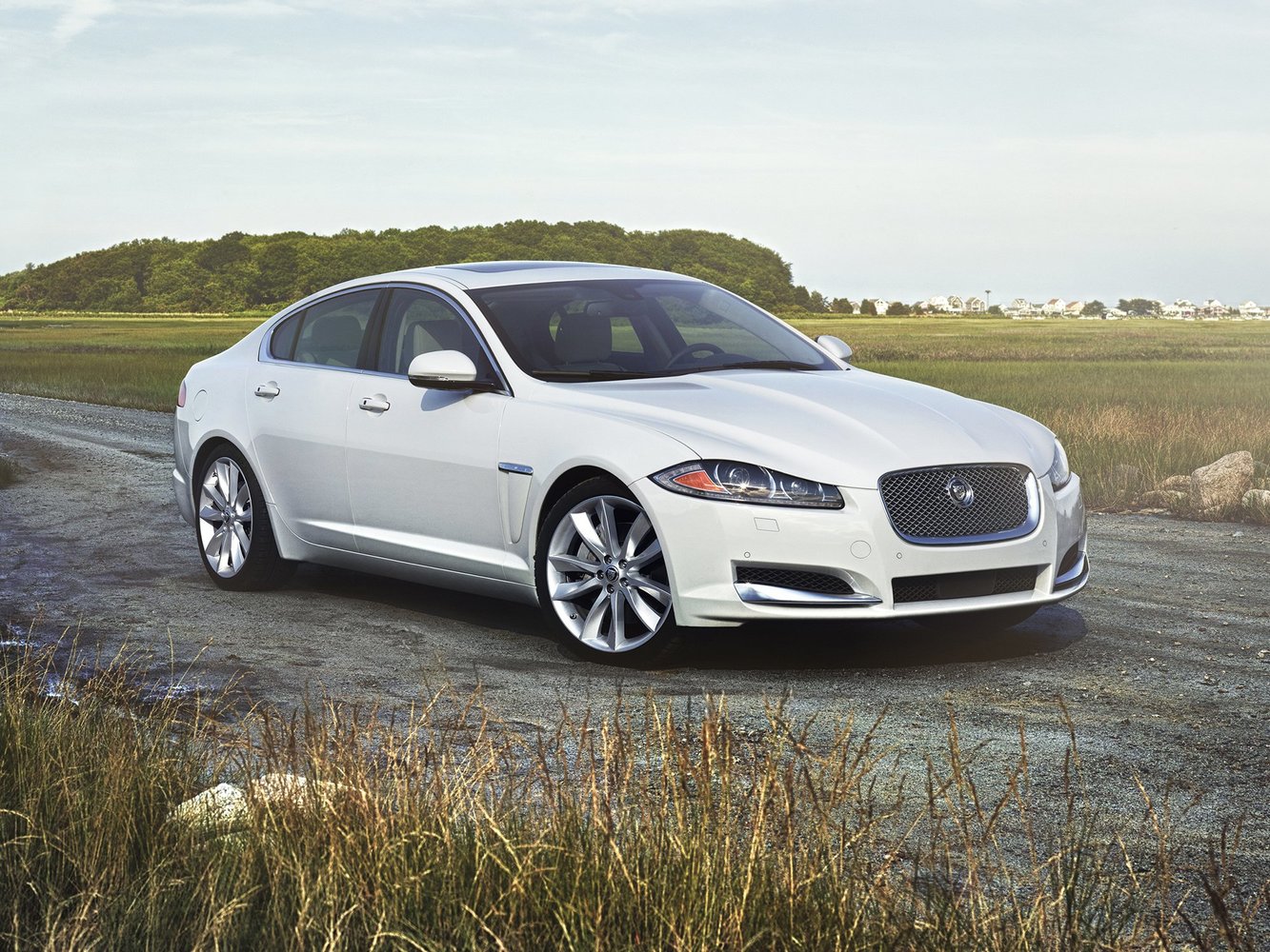 Jaguar XF I Рестайлинг (2011–2015) · 3.0d AT (240 л.с.)