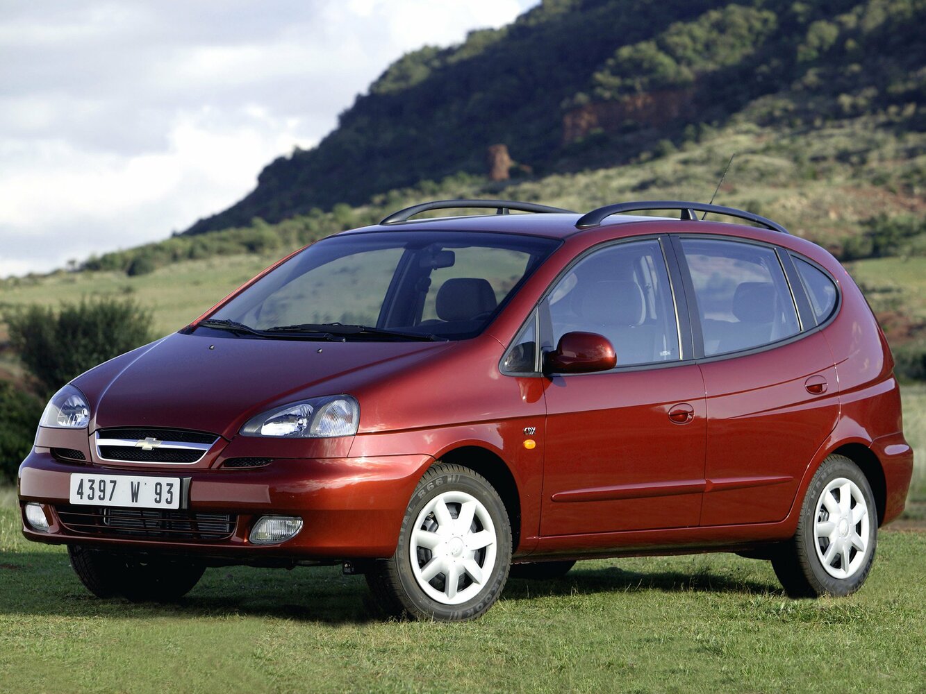 Chevrolet Tacuma I (2000–2008) · 2.0 AT (121 л.с.)