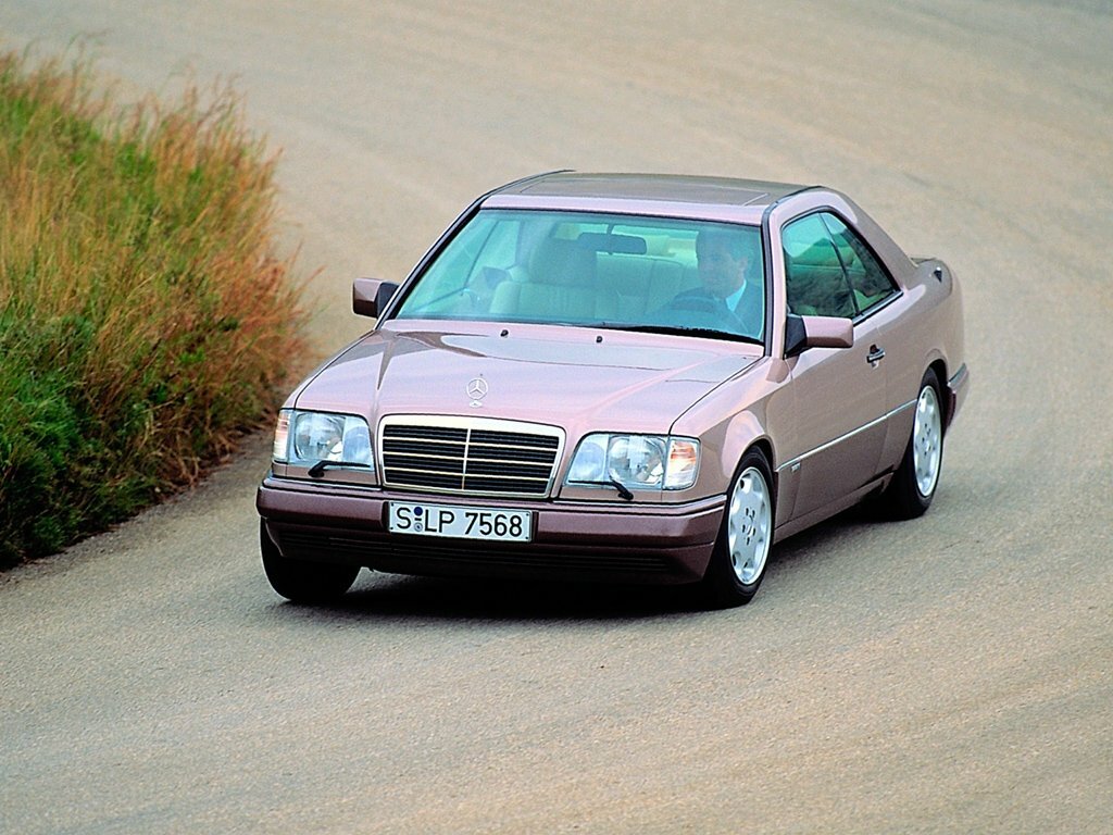 Mercedes-Benz E-Класс AMG I (W124) (1994–1996) · 36 AMG 3.6 AT (272 л.с.)