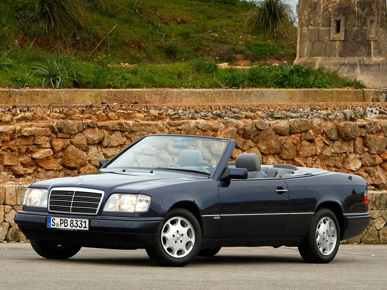 36 AMG 3.6 AT (272 л.с.)