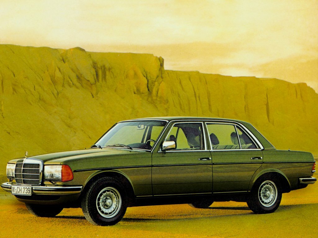 Mercedes-Benz W123 (1975–1985) · 230 2.3 AT (109 л.с.)