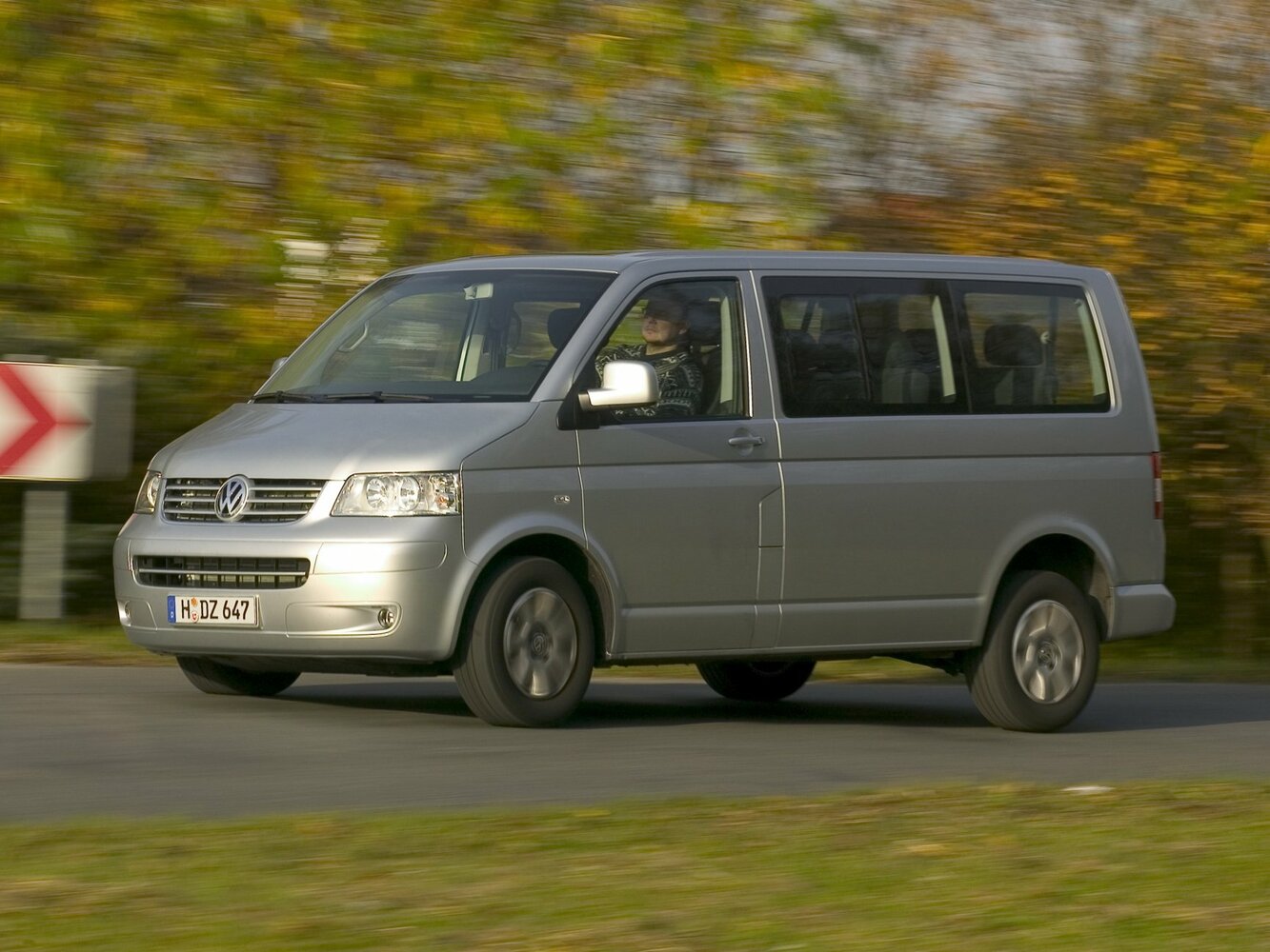 Volkswagen Caravelle T5 (2003–2009) · 4MOTION 3.2 MT (235 л.с.) 4WD
