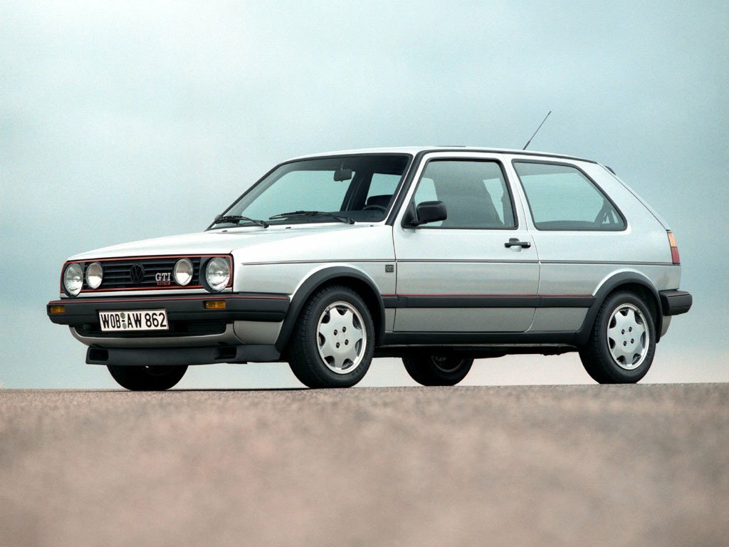 Volkswagen Golf GTI II (1983–1991) · 1.8 MT (129 л.с.)