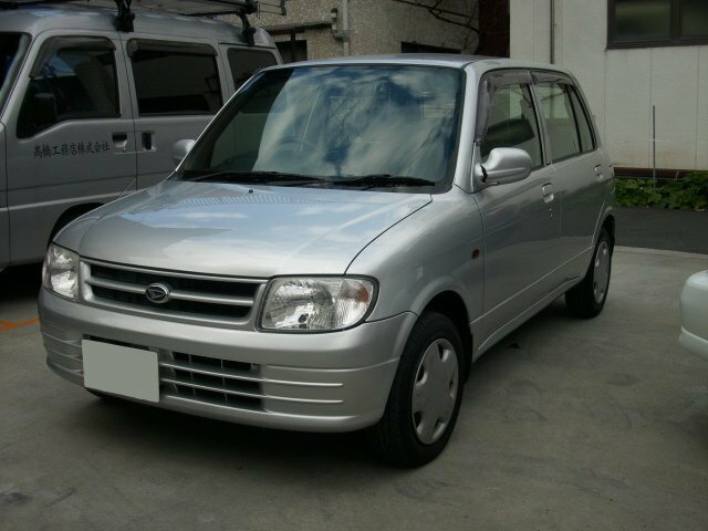 Daihatsu Mira V (1998–2002) · 0.7 CVT (58 л.с.) 4WD