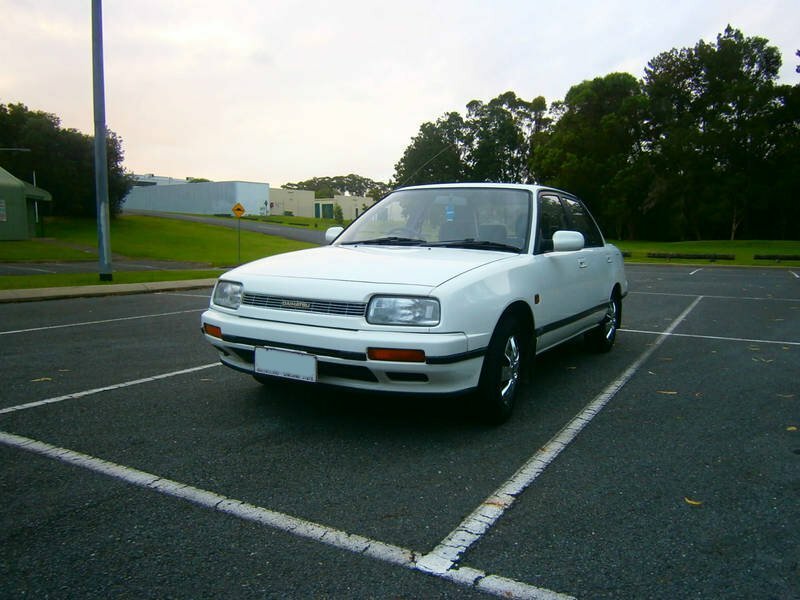 Daihatsu Applause I (1989–1997) · 1.6 MT (120 л.с.)