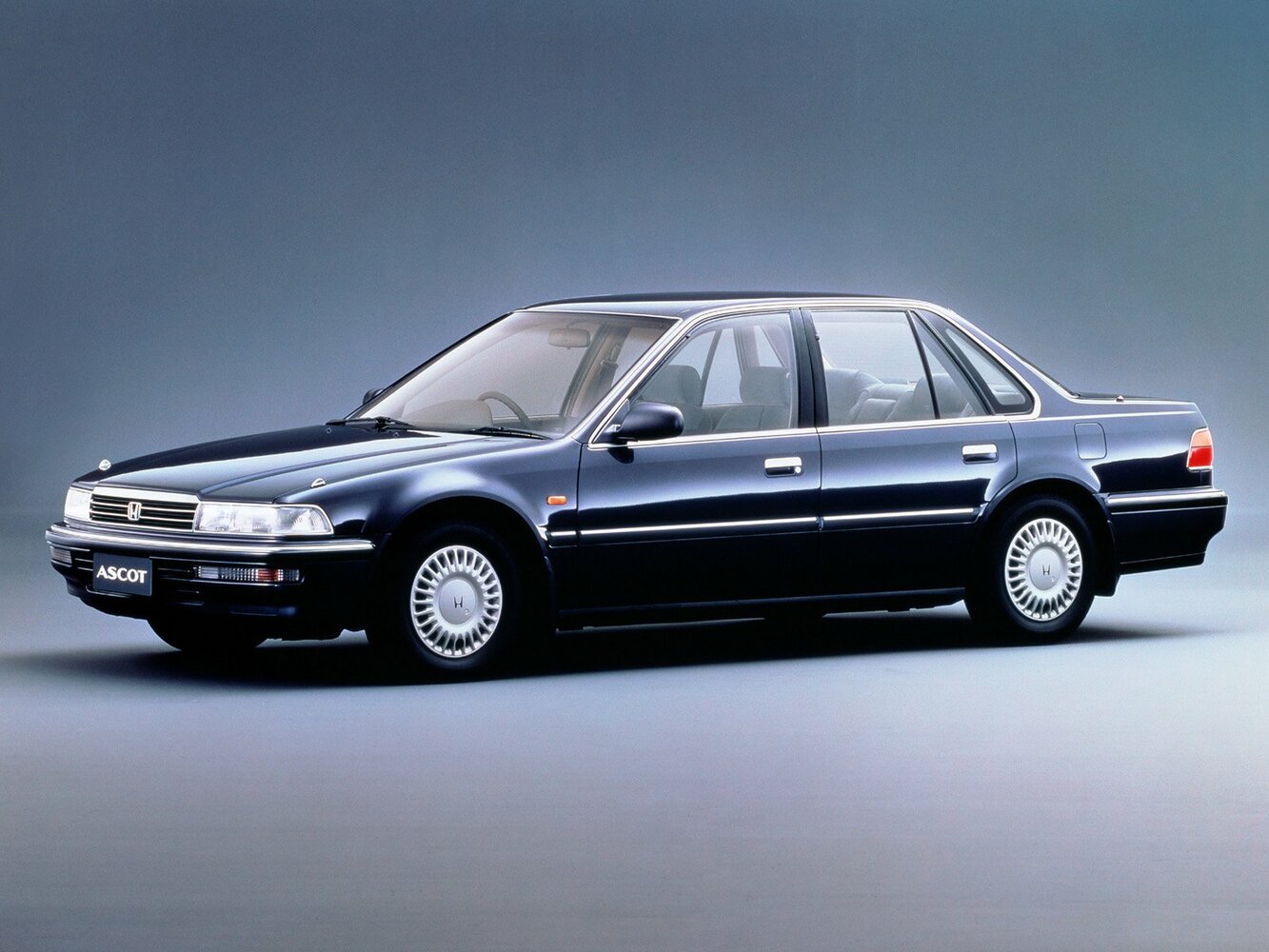 Honda Ascot I (CB) (1989–1993) · 2.0 AT (135 л.с.)
