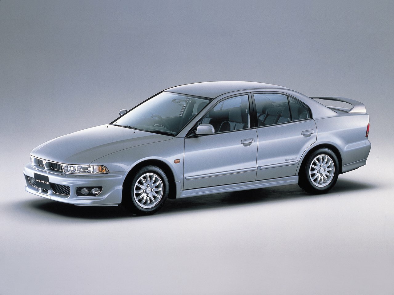 Mitsubishi Aspire (1998–2003) · 1.8 AT (140 л.с.) 4WD