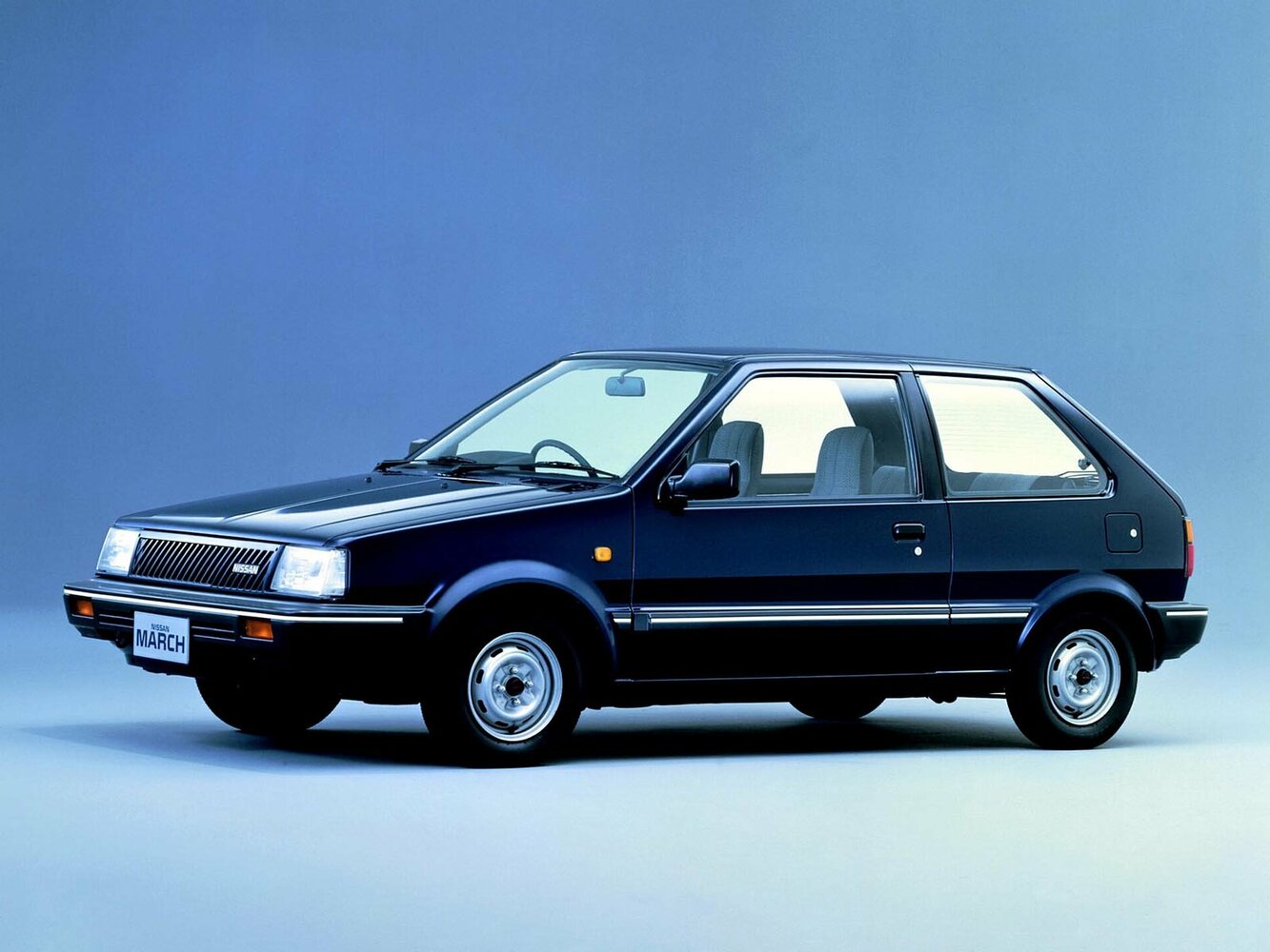 Nissan March I (K10) (1982–1992) · 1.0 AT (76 л.с.)