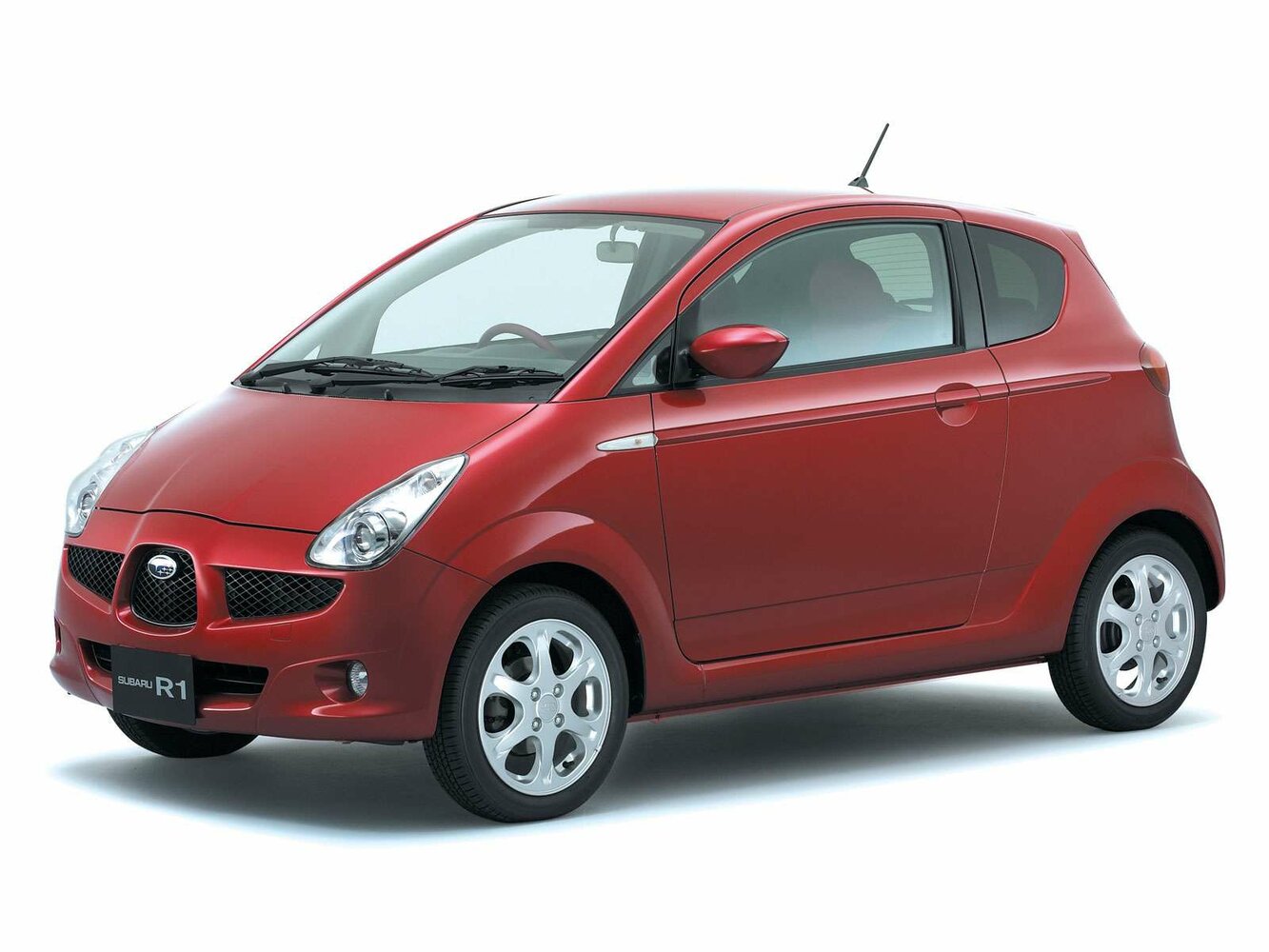 Subaru R1 (2005–2010) · 0.7 CVT (54 л.с.)