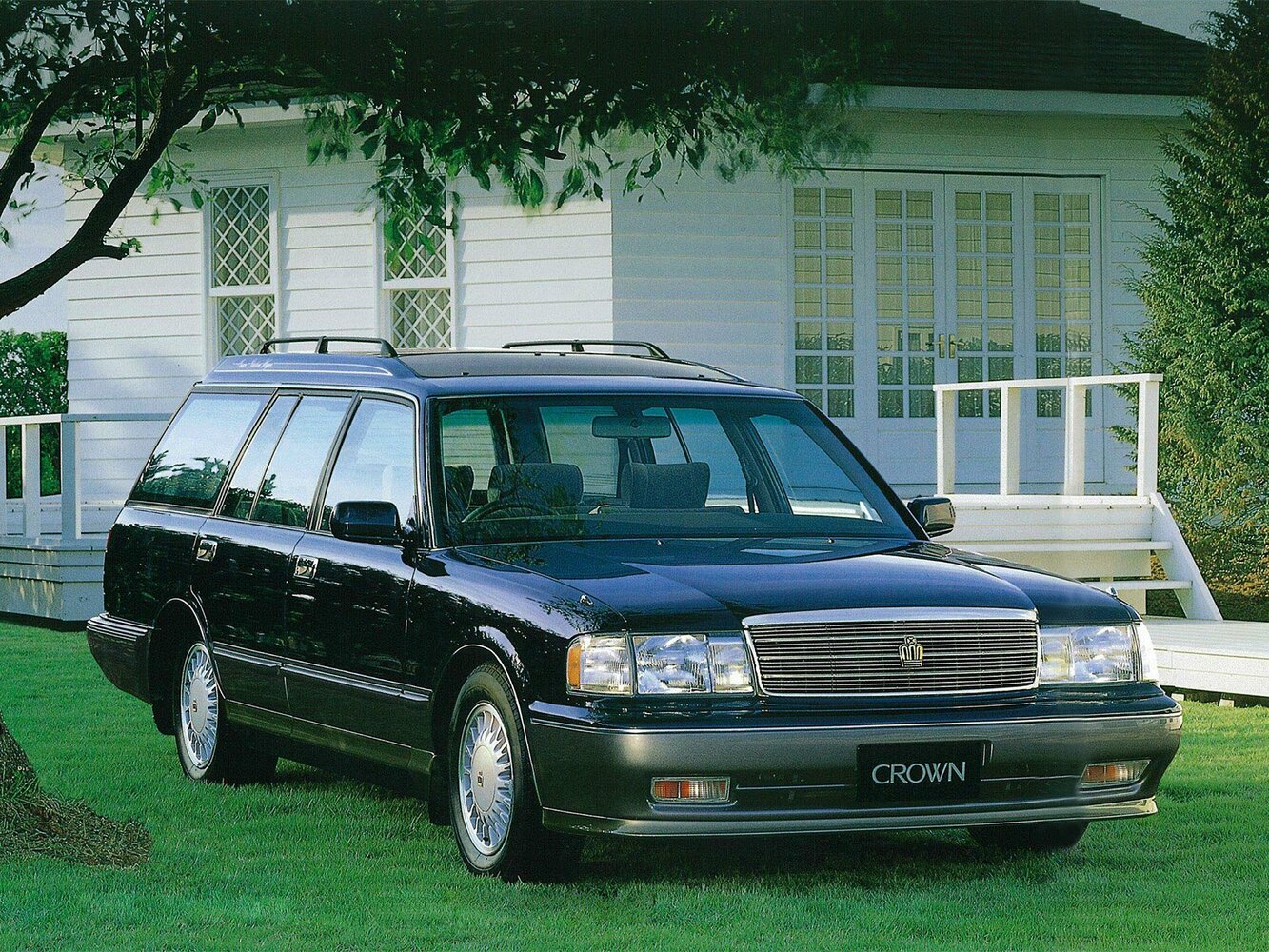 Toyota Crown IX (S140) (1991–1995) · 2.5d AT (100 л.с.)