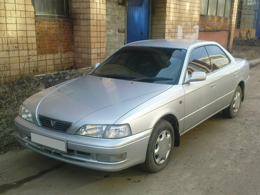 Toyota Vista IV (V40) (1994–1998) · 1.8 MT (125 л.с.)