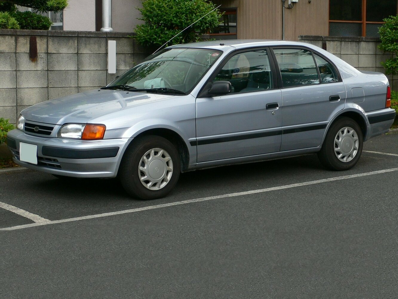 Toyota Corsa V (L50) (1994–1997) · 1.5 AT (91 л.с.) 4WD