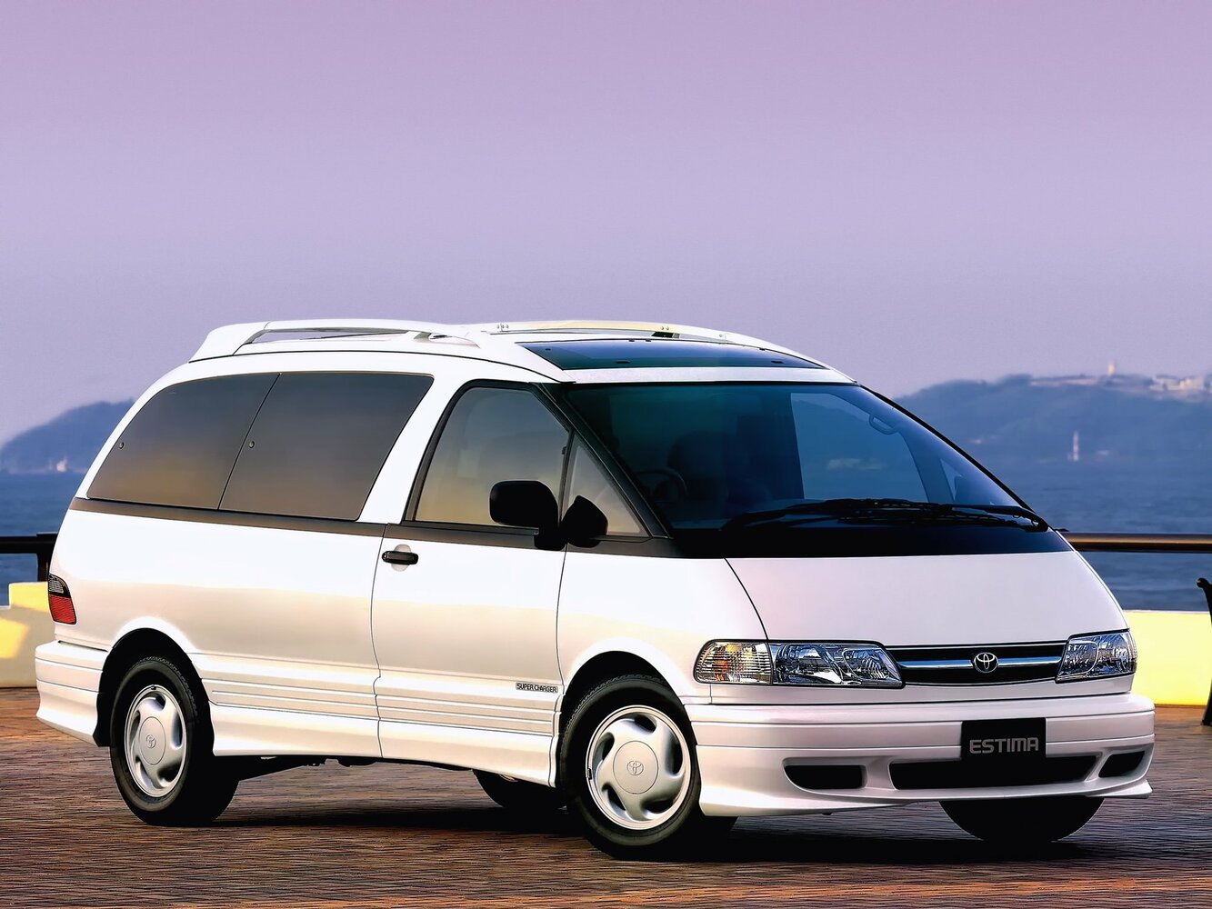 2.2d AT (88 л.с.) 4WD