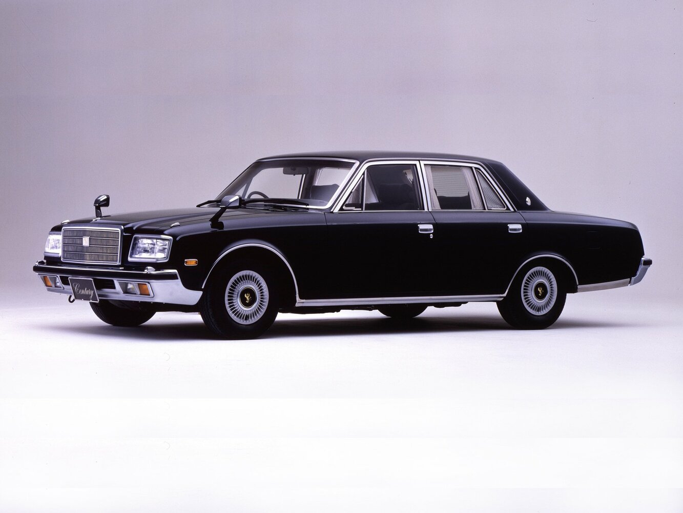 Toyota Century I (G40) (1982–1997) · 4.0 AT (165 л.с.)