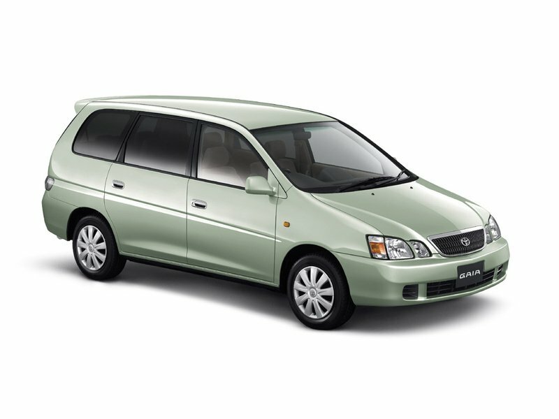 Toyota Gaia (1998–2004) · 2.0 AT (135 л.с.) 4WD