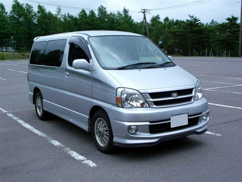Toyota Touring HiAce I (1999–2002) · 3.0d AT (140 л.с.)