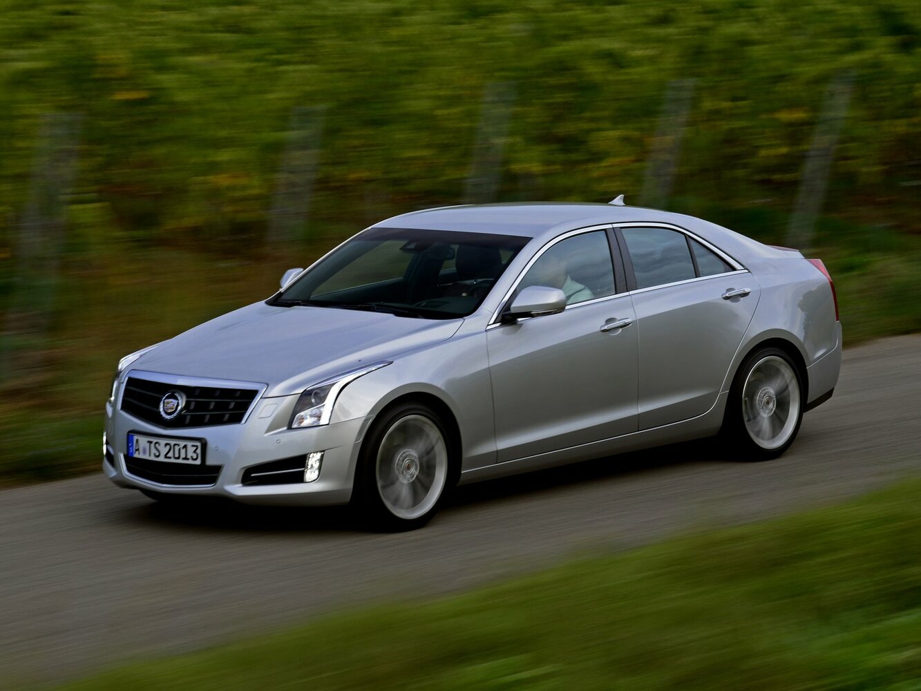 Cadillac ATS I (2012–2014) · 2.0 AT (276 л.с.)