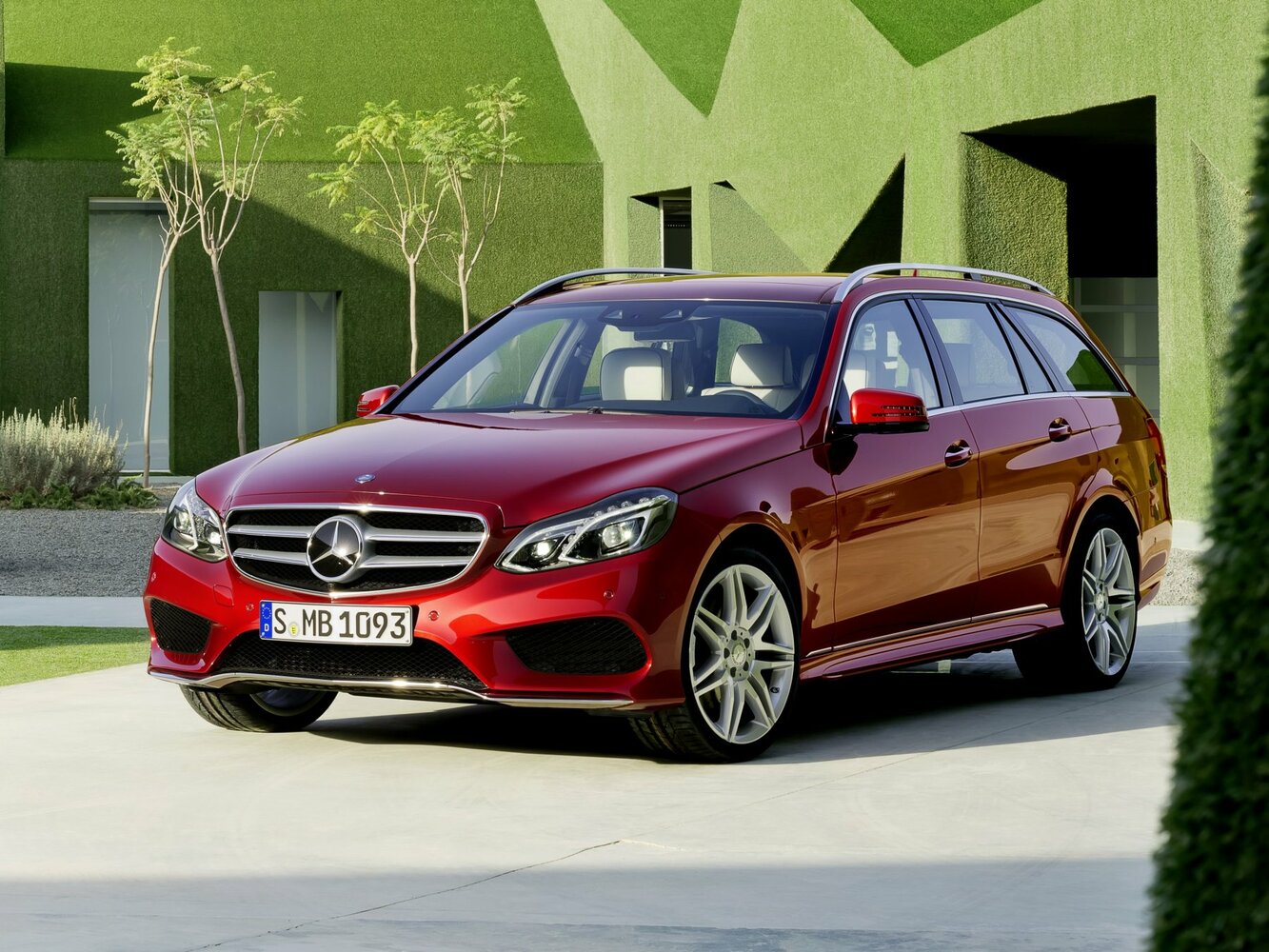 Mercedes-Benz E-Класс IV (W212, S212, C207) Рестайлинг (2013–2016) · 220 CDI 2.1d AT (170 л.с.)