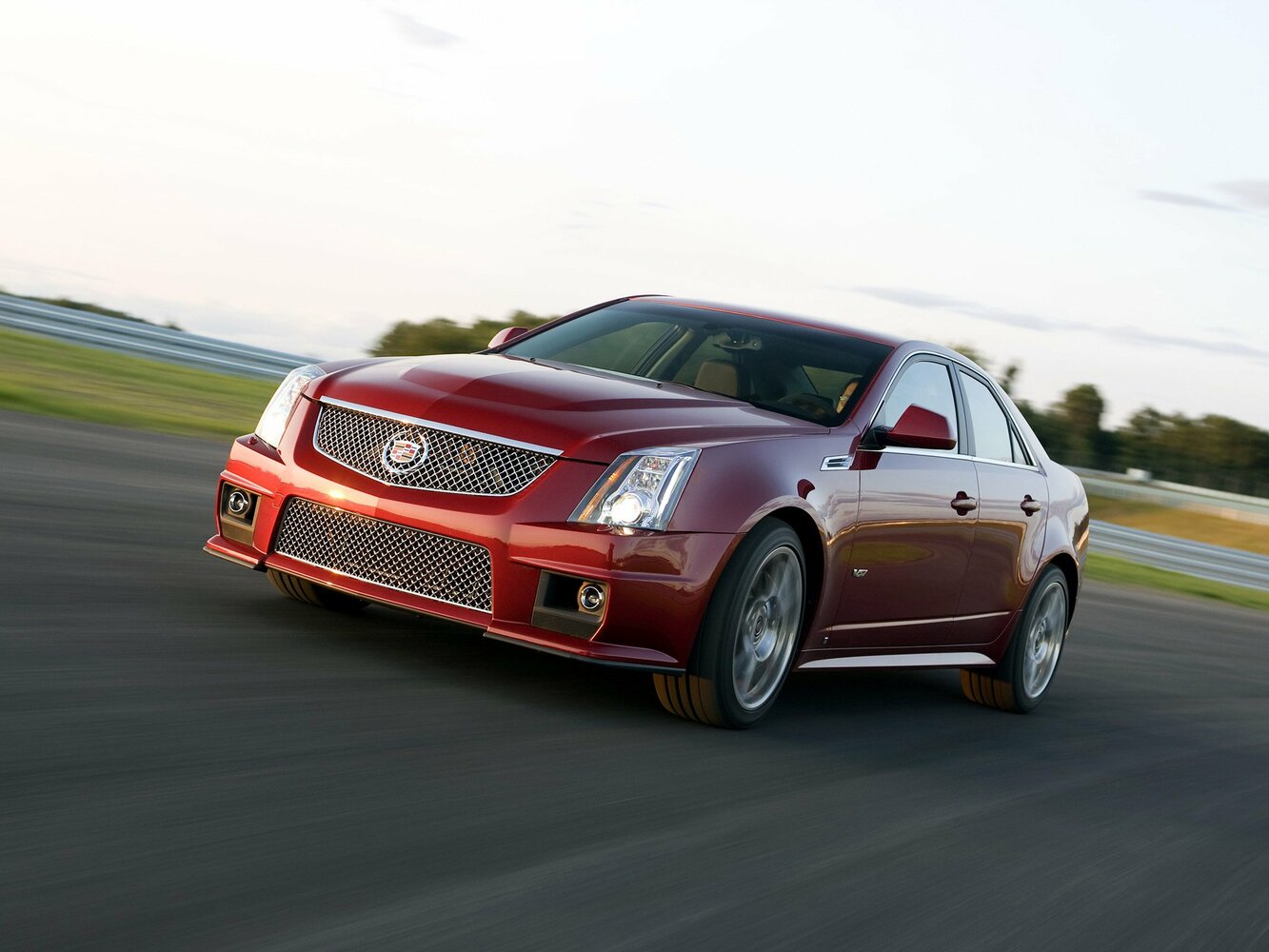 Cadillac CTS-V II (2008–2013) · 6.2 AT (564 л.с.)