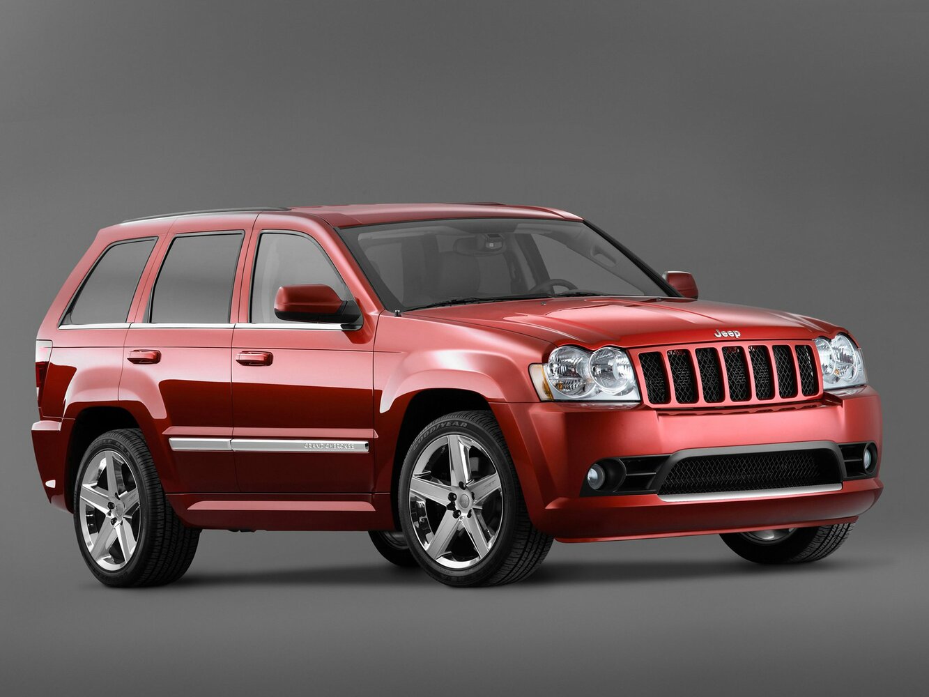 SRT8 6.1 AT (425 л.с.) 4WD