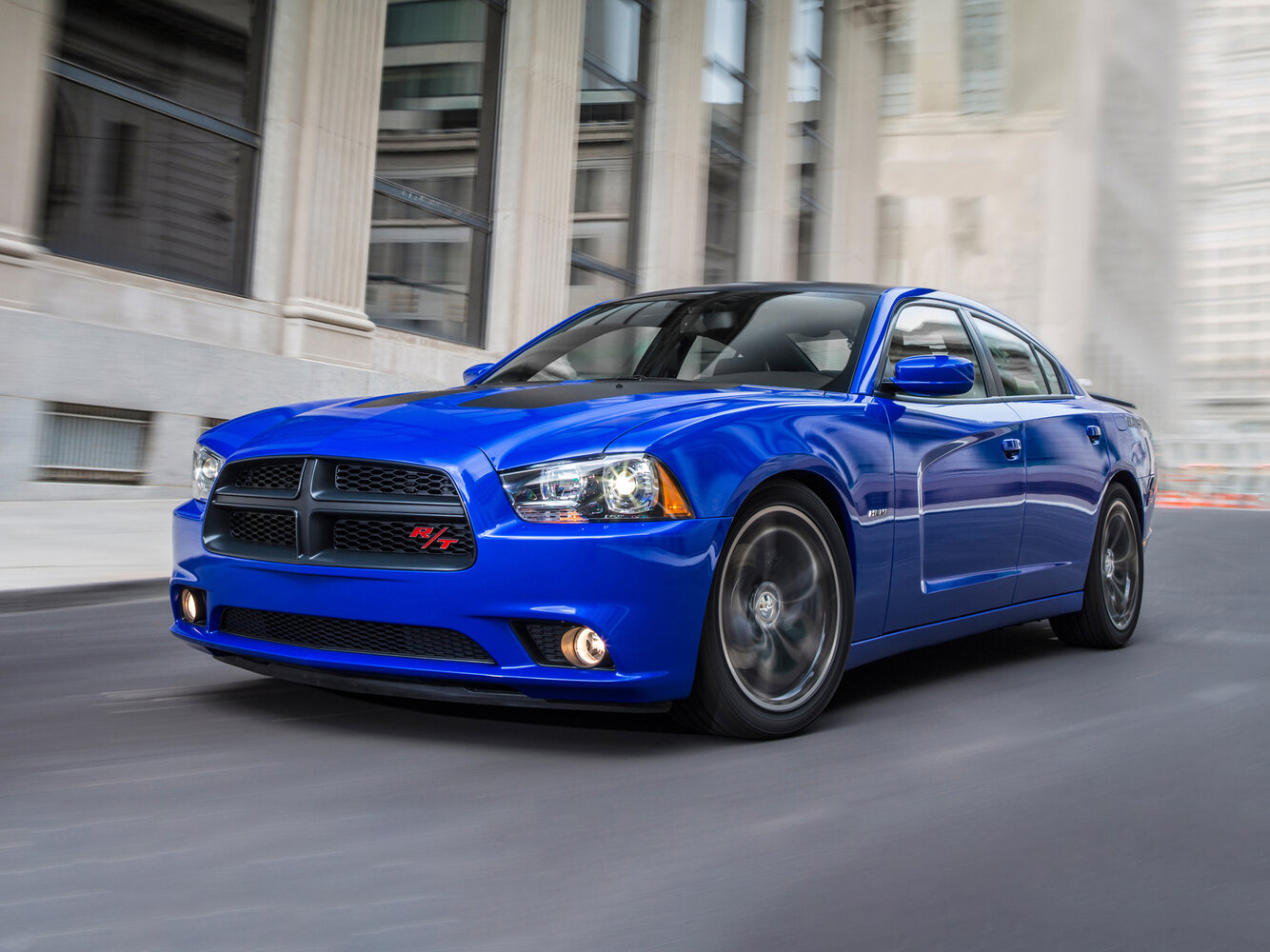 Dodge Charger VII (LD) (2010–2014) · 3.6 AT (296 л.с.)