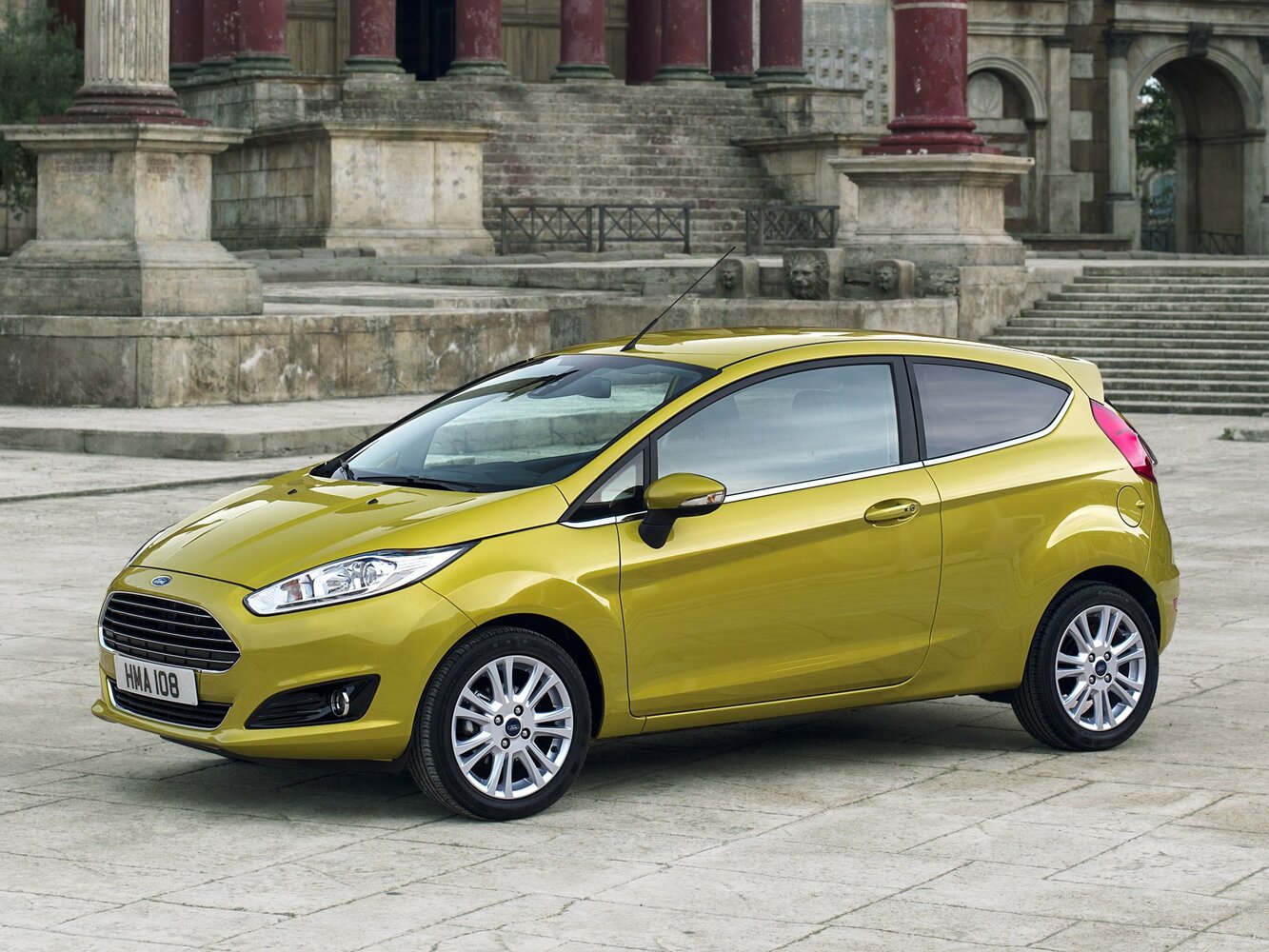 Ford Fiesta Mk6 Рестайлинг (2012–2019) · 1.2 MT (82 л.с.)