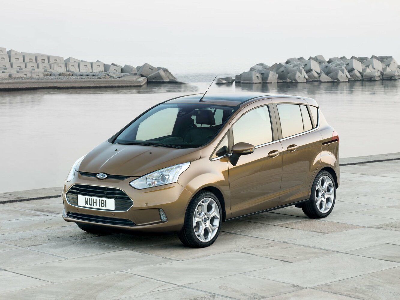Ford B-MAX (2012–2018) · 1.0 MT (140 л.с.)