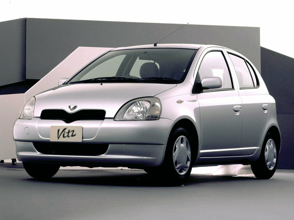 Toyota Vitz I (P10) (1999–2005) · 1.0 AT (68 л.с.)