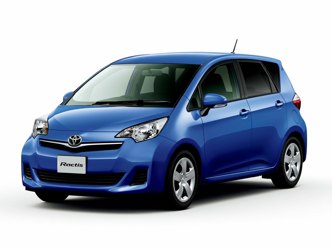Toyota Ractis II (2010–2016) · 1.5 CVT (103 л.с.) 4WD