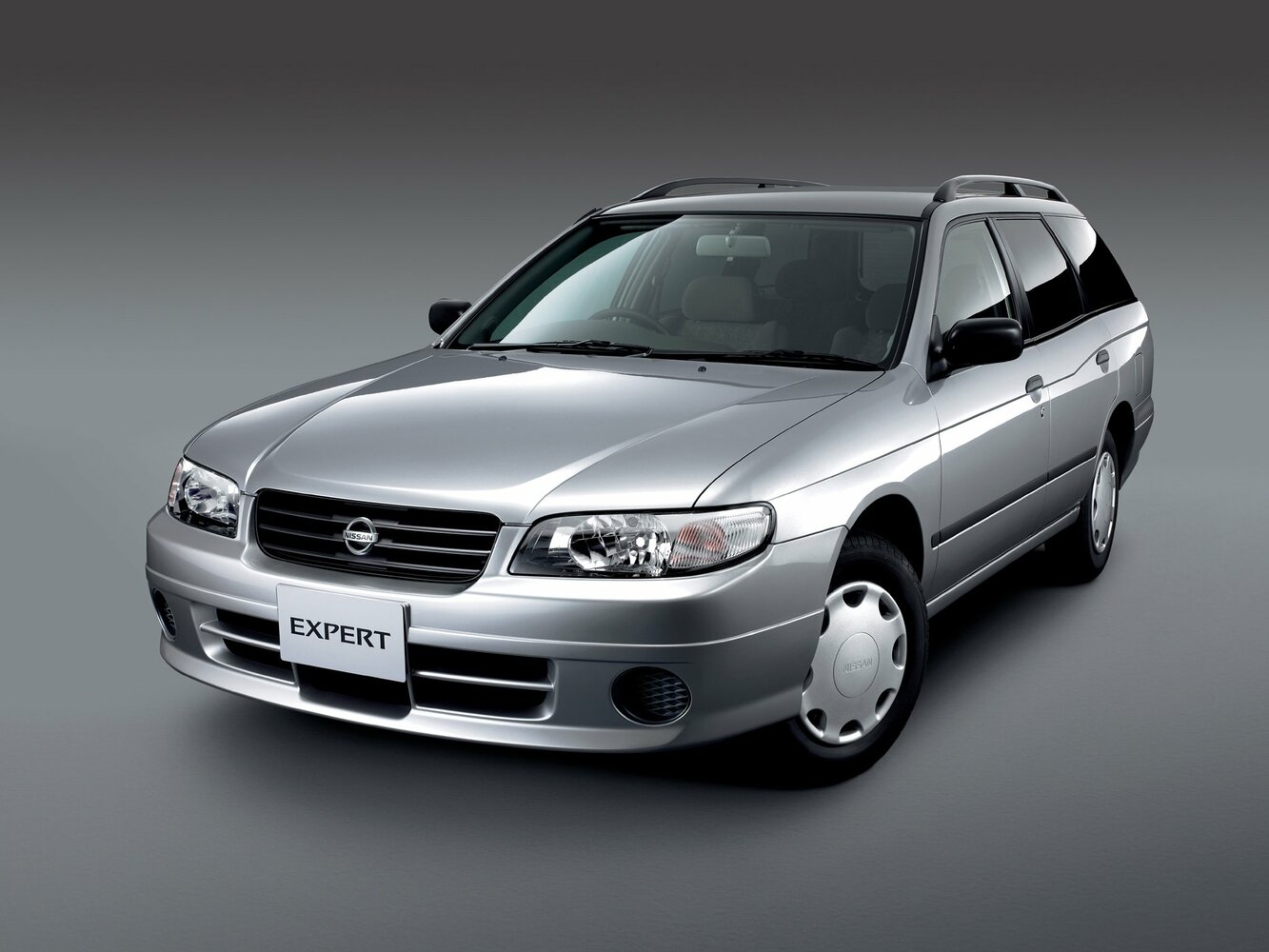 Nissan Expert (1999–2007) · 2.2d AT (79 л.с.)